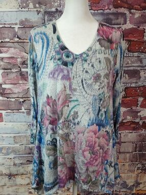 Energe' V-Neck Floral Print Knit Top